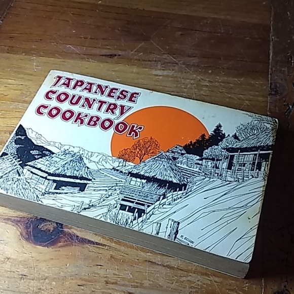 nitty gritty productions Other - Vintage 1969 Japanese country cookbook 198 pgs.